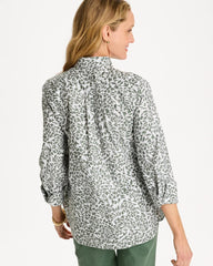 Chico's | Printed No Iron Stretch Shirt/ Kelp Forest