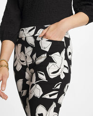 Chico's | Blooms Brigitte™ Slim Pull-On Ankle Pants/ Black