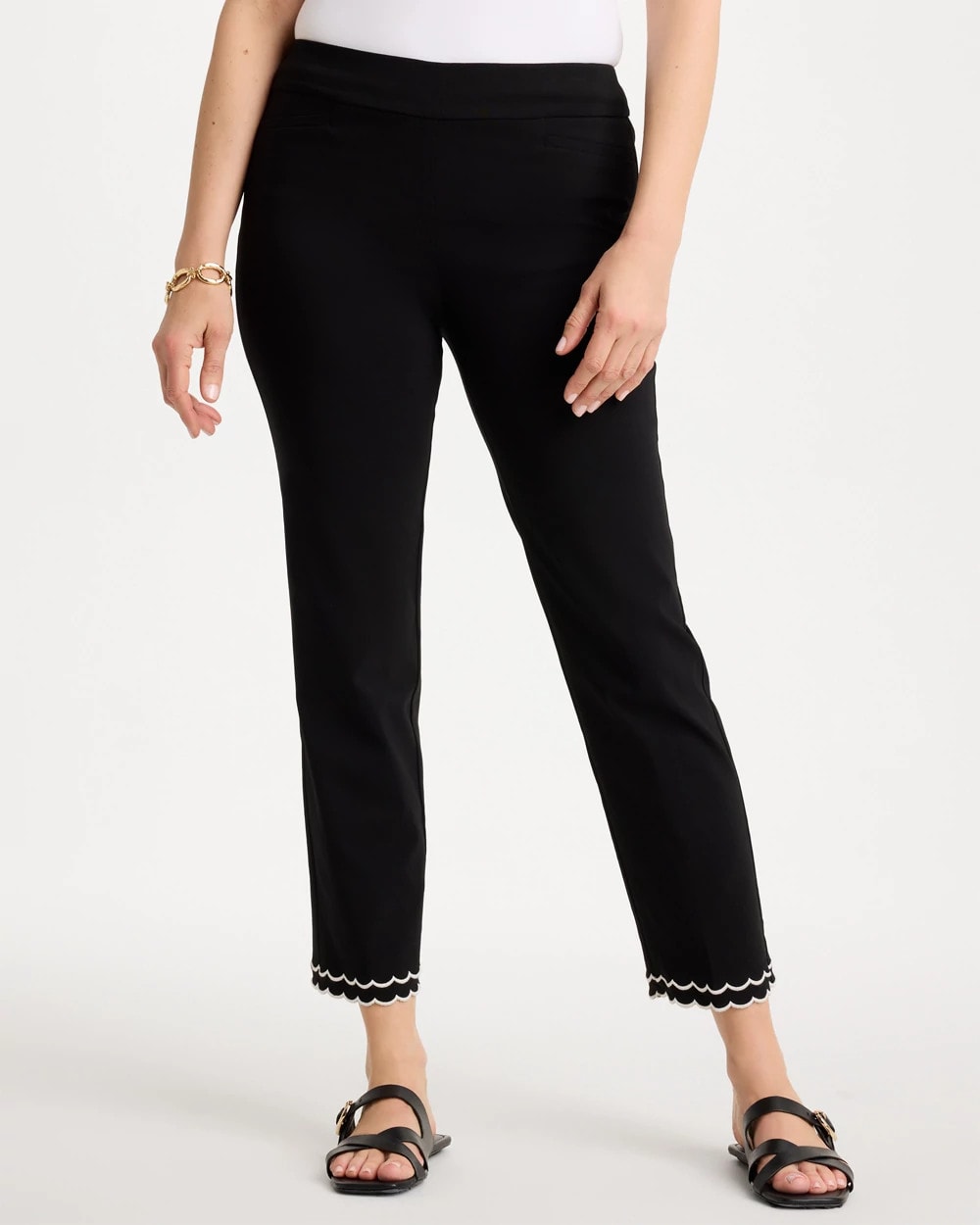 Chico's | Contrast Scallop Brigitte™ Slim Crop Pant/ Black