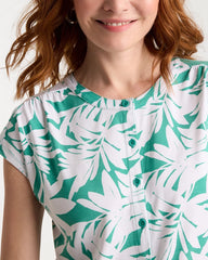Chico's | Refined Palm Button Tee/ Green Clover