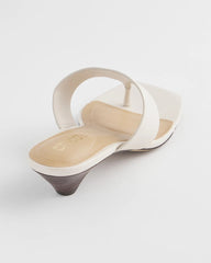 Chico's | Julia Nappa Kitten Heel/ Bone