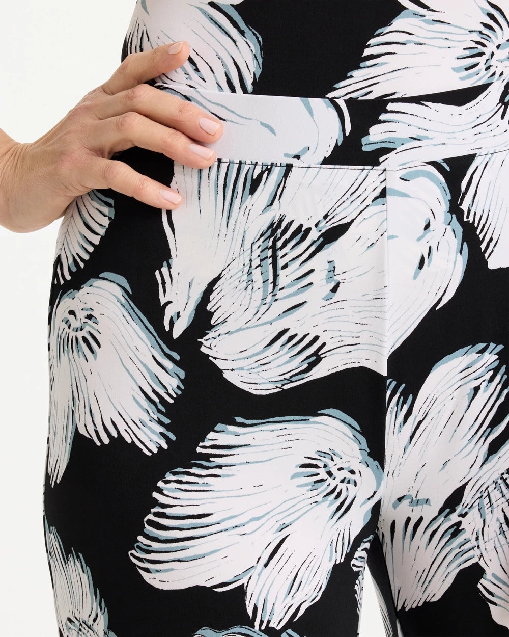 Chico's | Travelers™ Knit Abstract Floral Cropped Pants/ Black