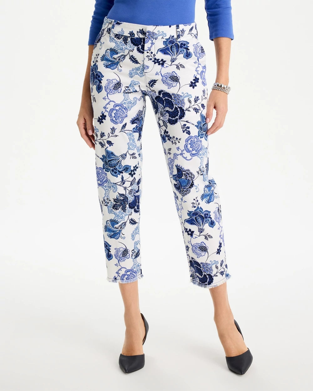 Chico's | Printed Relaxed Boyfriend Chino Fray Crop Pants/ Alabaster