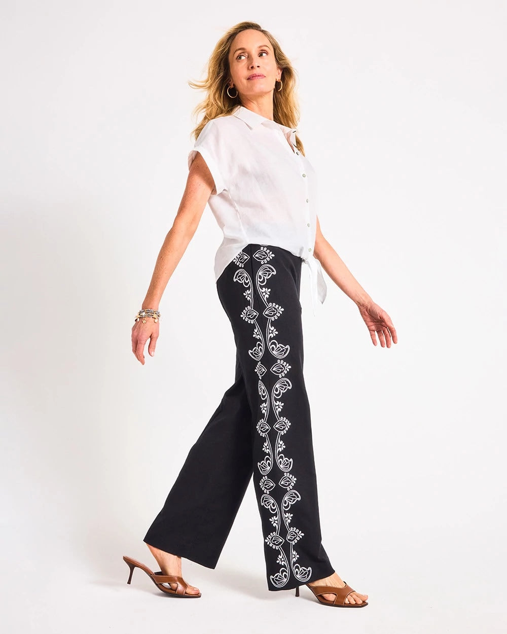 Chico's | Embroidered Pull-On Wide-Leg Linen Pants/ Black