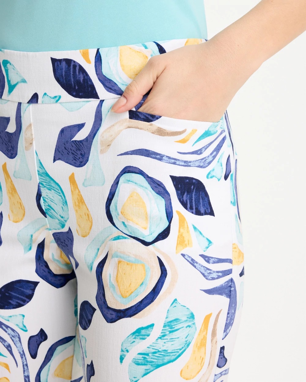 Chico's | Brigitte™ Slim Handpainted Pull-On Capri/ Passport Blue