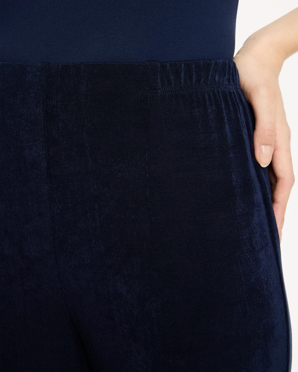 Chico's | Travelers™ No Tummy Cropped Pants/ Travelers India Ink
