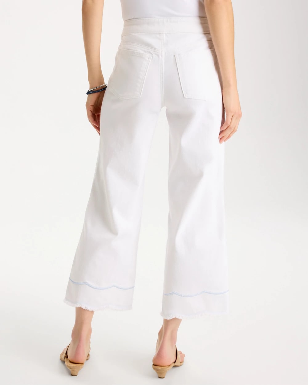 Chico's | Pull-On Wide-Leg White Crop Jeans/ Alabaster
