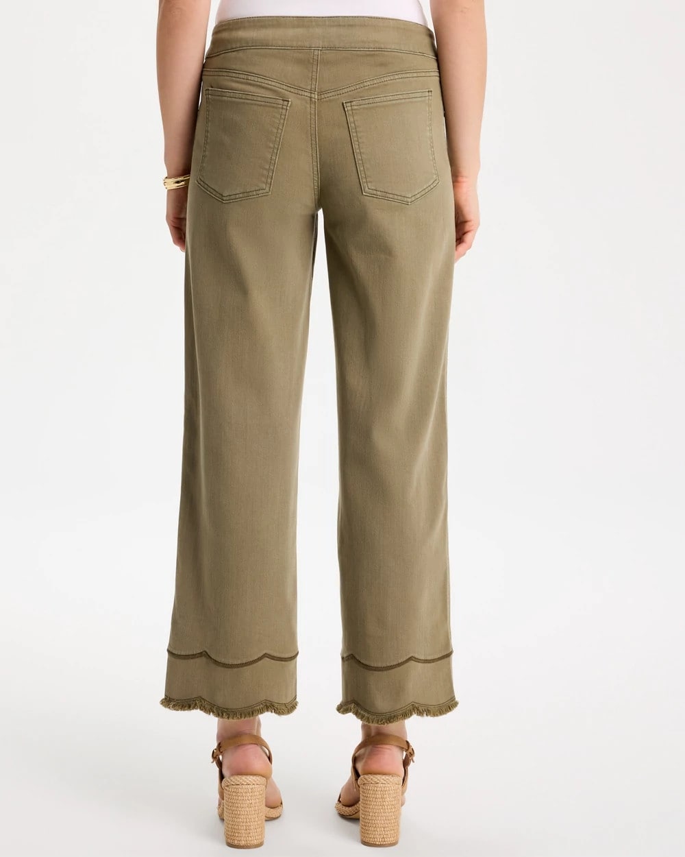 Chico's | Scallop Pull-On Wide-Leg Crop Jeans/ Lichen