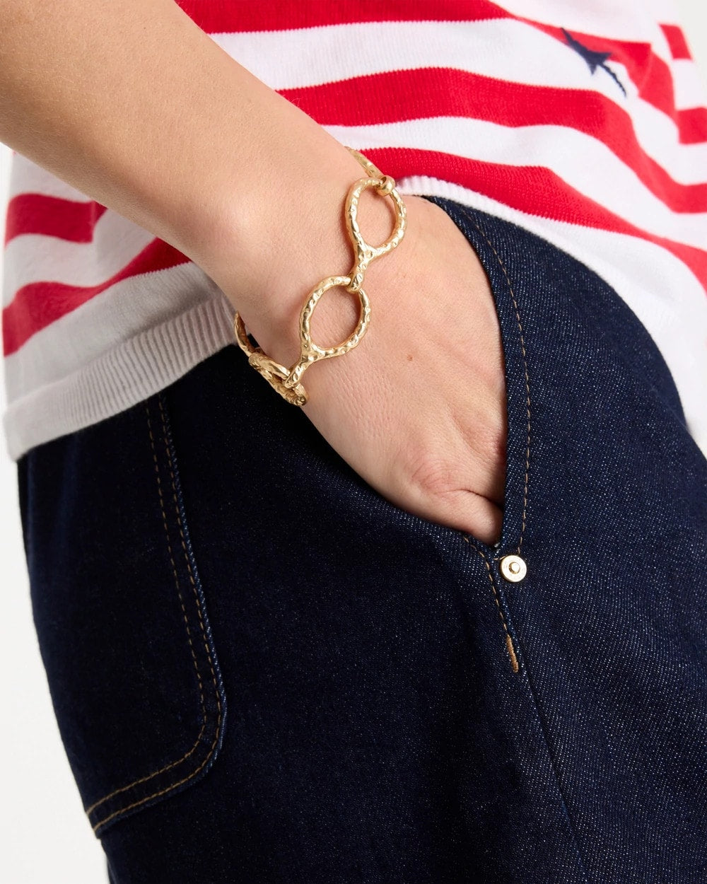 Chico's | Goldtone Open Link Toggle Bracelet/ Gold