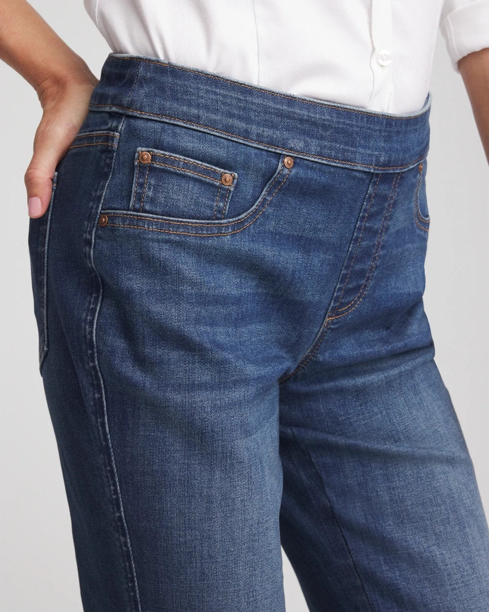 Chico's | Pull-On Slim Bootcut Jeggings/ Estero Indigo