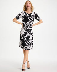 Chico's | Travelers™ Knit New Bloom Day Dress/ Black/White