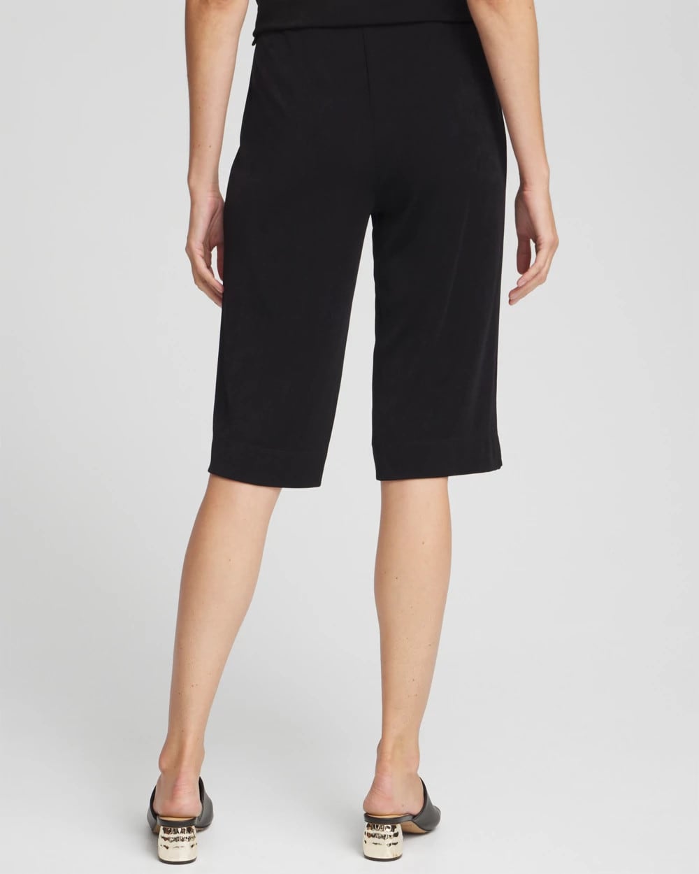 Chico's | Travelers™ No Tummy Shorts/ Travelers Black