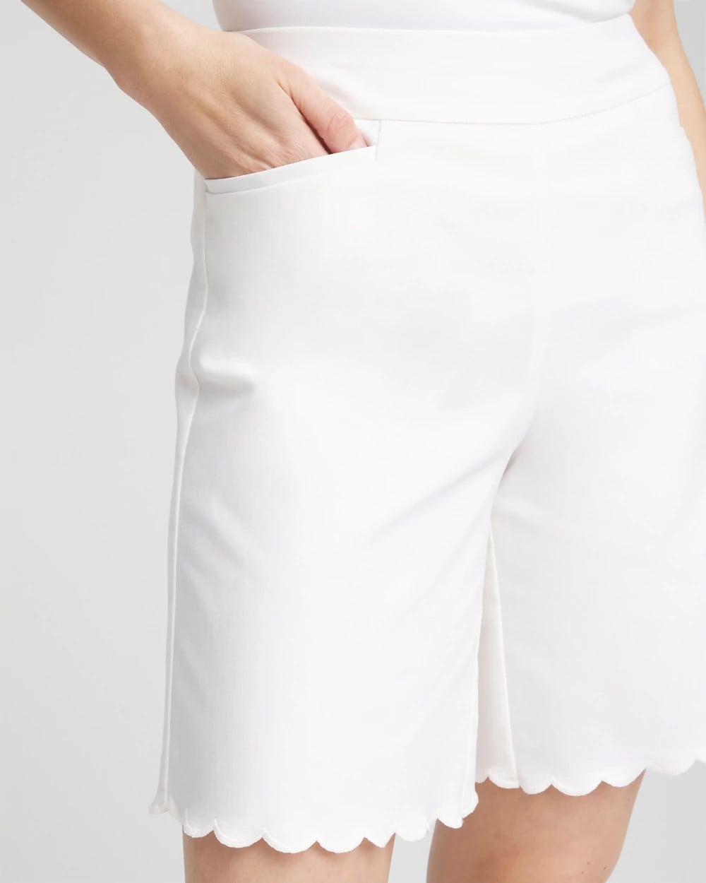 Chico's | Brigitte™ Pull-On Scallop-Hem Shorts/ Alabaster