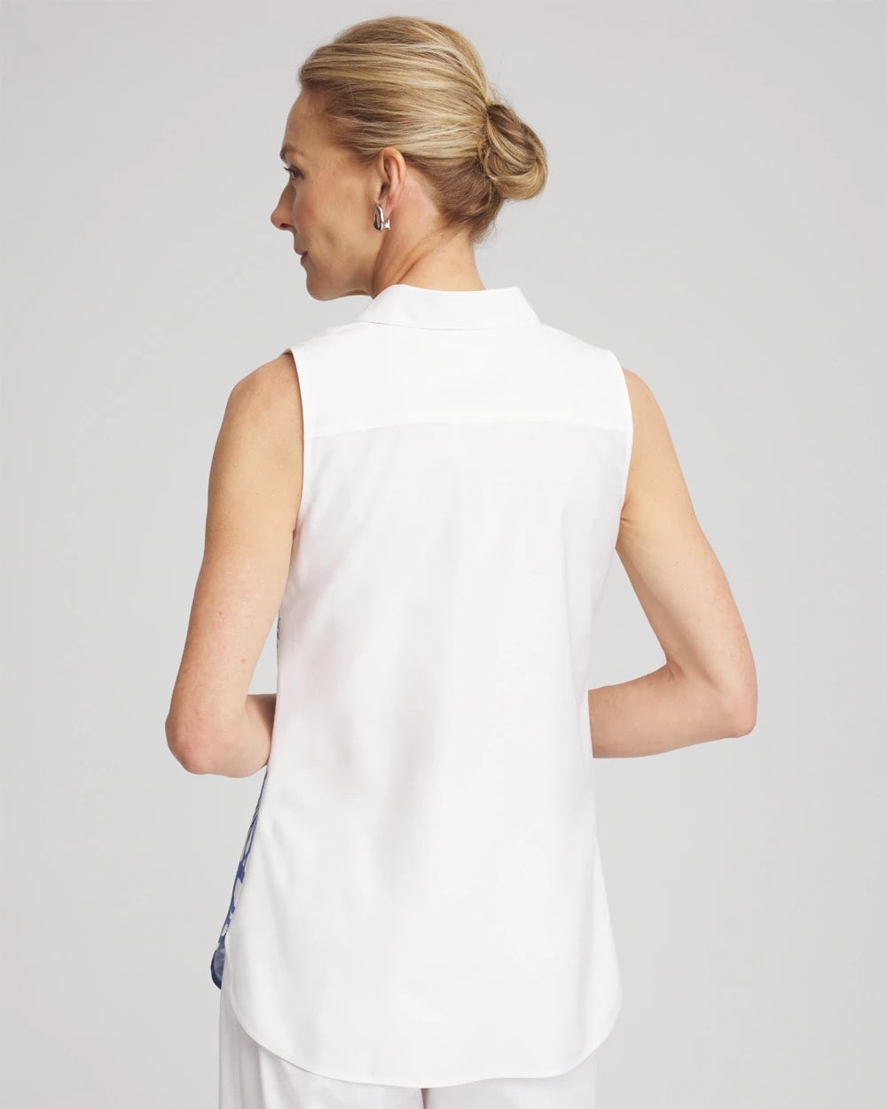 Chico's | No Iron™ Palms Sleeveless Sateen Shirt/ Blue Casa