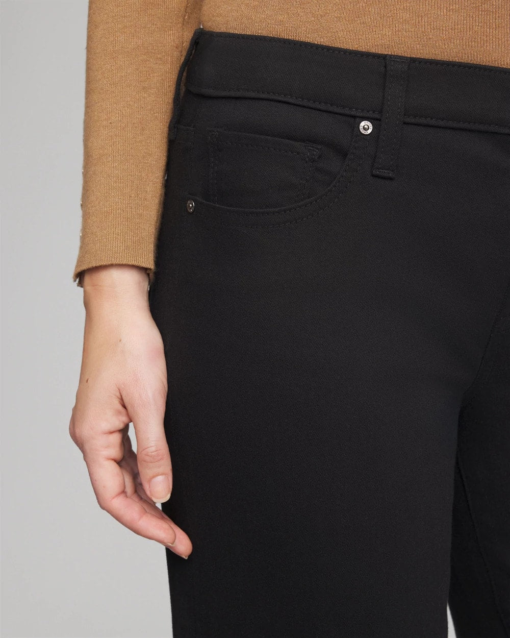 Chico's | Girlfriend Straight Ankle Jeans/ Black