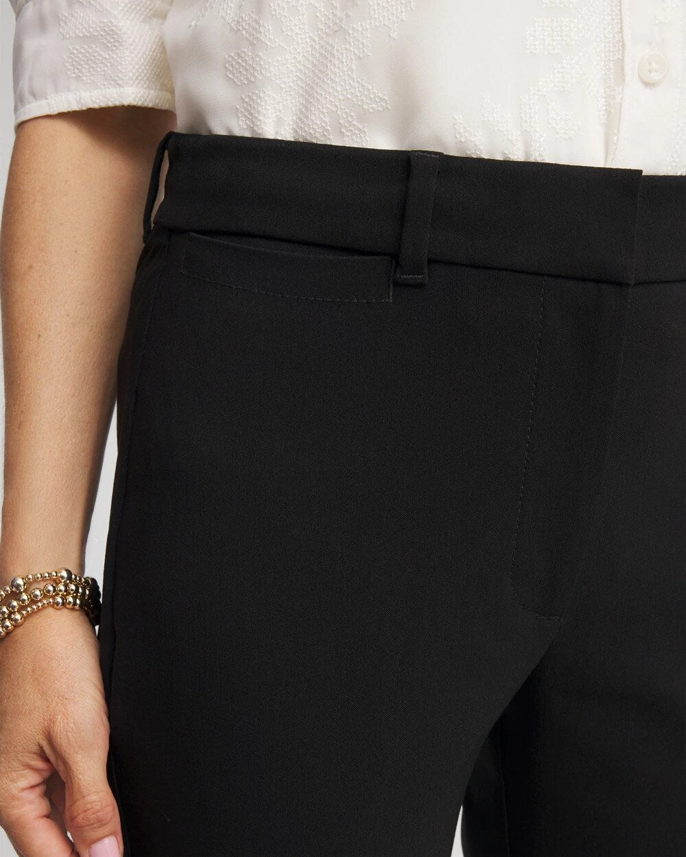 Chico's | Emme Cropped Flared Pants/ Black