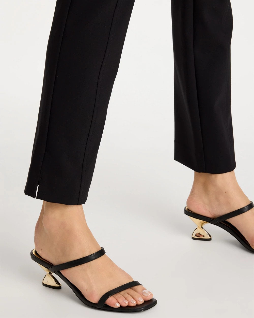 Chico's | Juliet Bi-Stretch Slim Ankle Pants/ Black