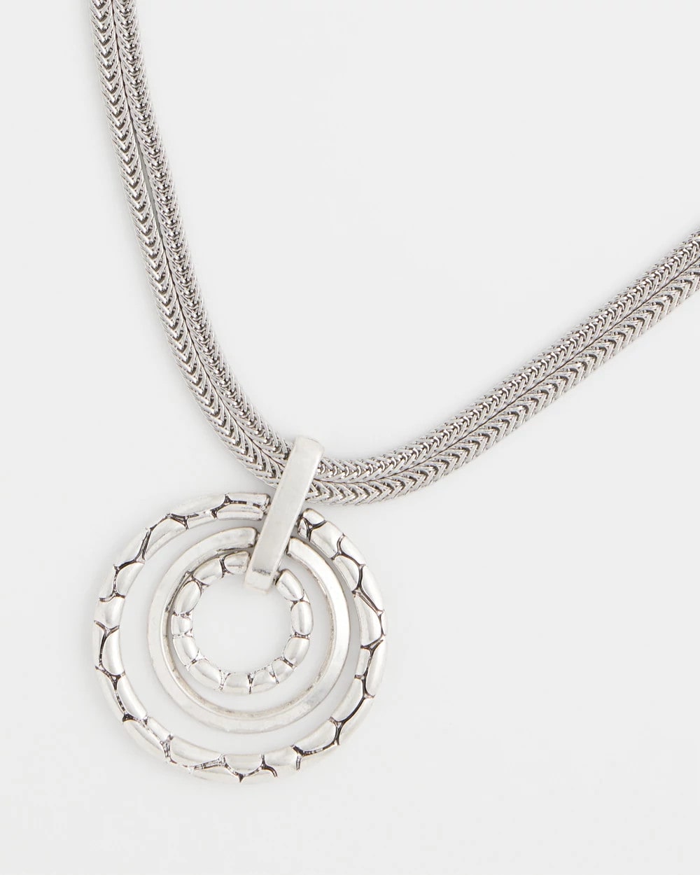 Chico's | Silver Short Pendant Necklace/ Silver