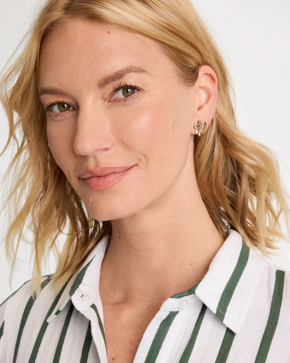 Chico's | Palm Frond Stud Earrings/ Gold
