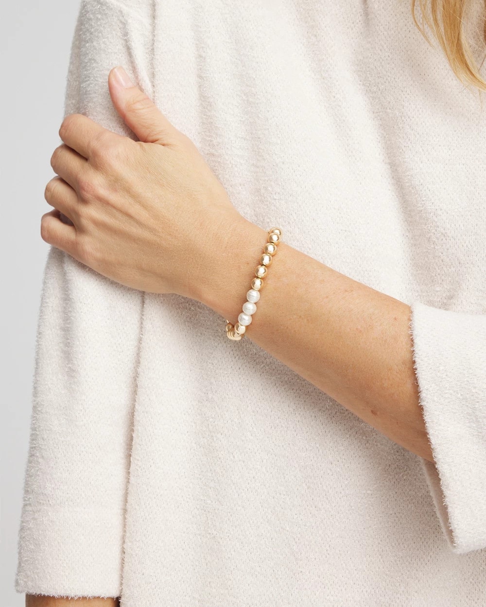 Chico's | Goldtone Bead Stretch Bracelet/ Pearl