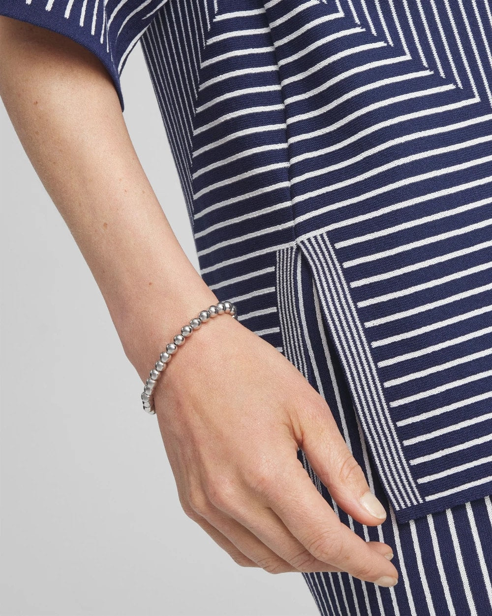 Chico's | Small Beaded Silver Tone Stretch Bracelet/ Silver