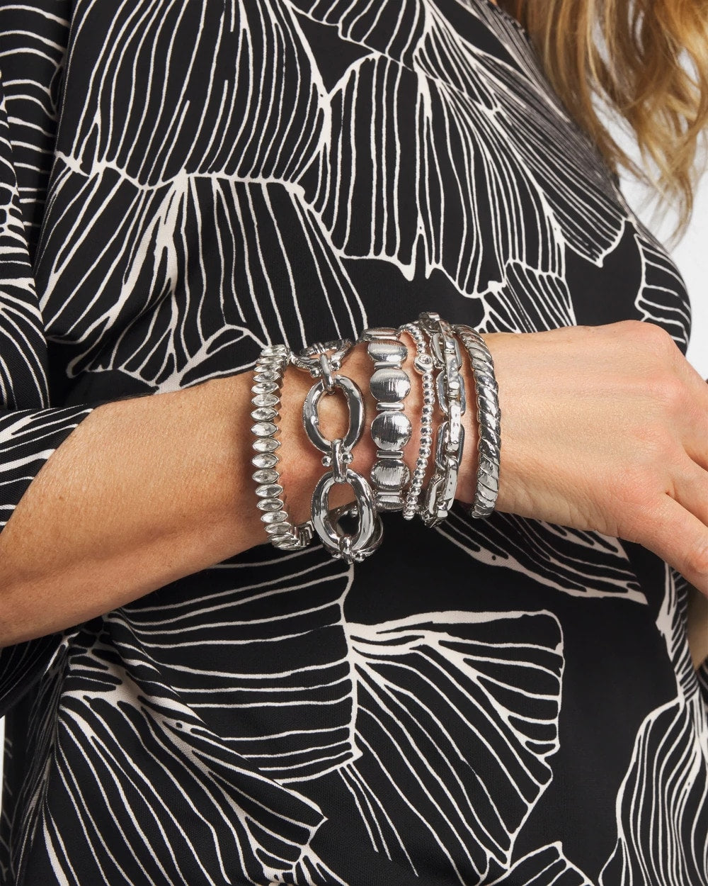 Chico's | Marquise Silver Stretch/ Silver
