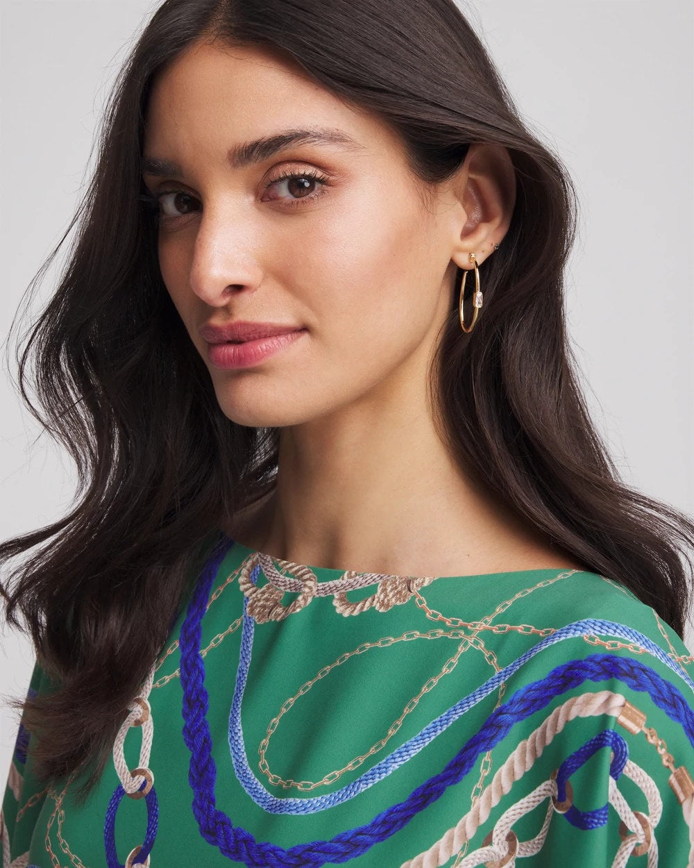 Chico's | Gold Oval Hoop Earrings/ Gold