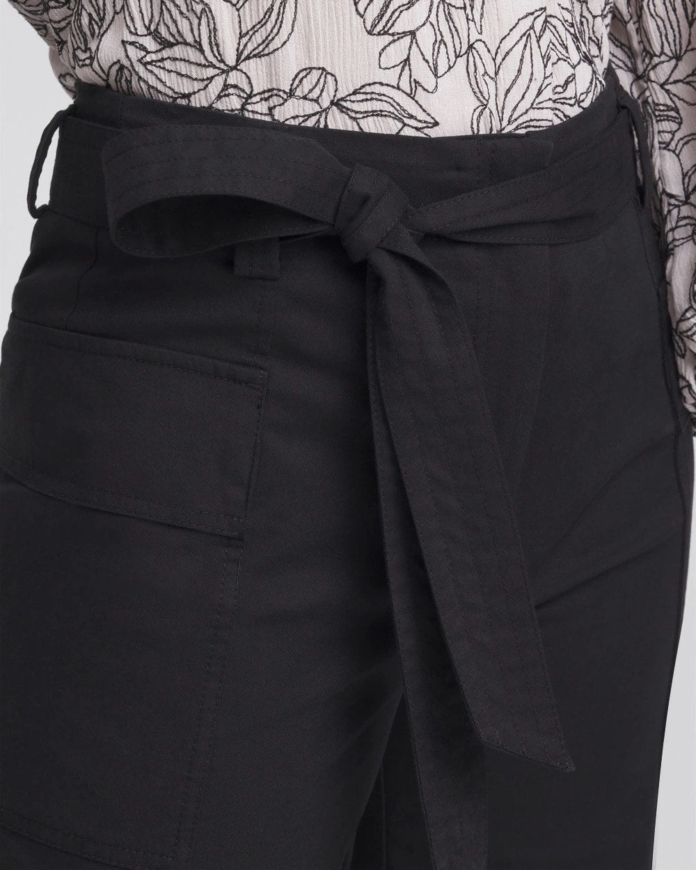 Chico's | Belted Twill Utility Cropped Pants/ Black