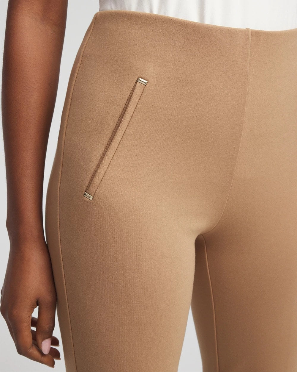 Chico's | Juliet Slim Trim Detail Ankle Pants/ Caramel Apple