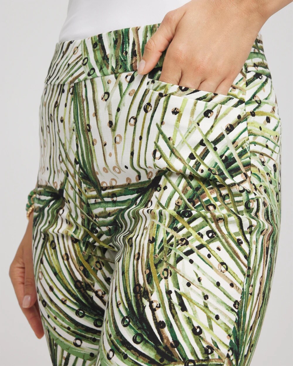 Chico's | Brigitte™ Slim Ankle Palm-Print Pants/ Ecru