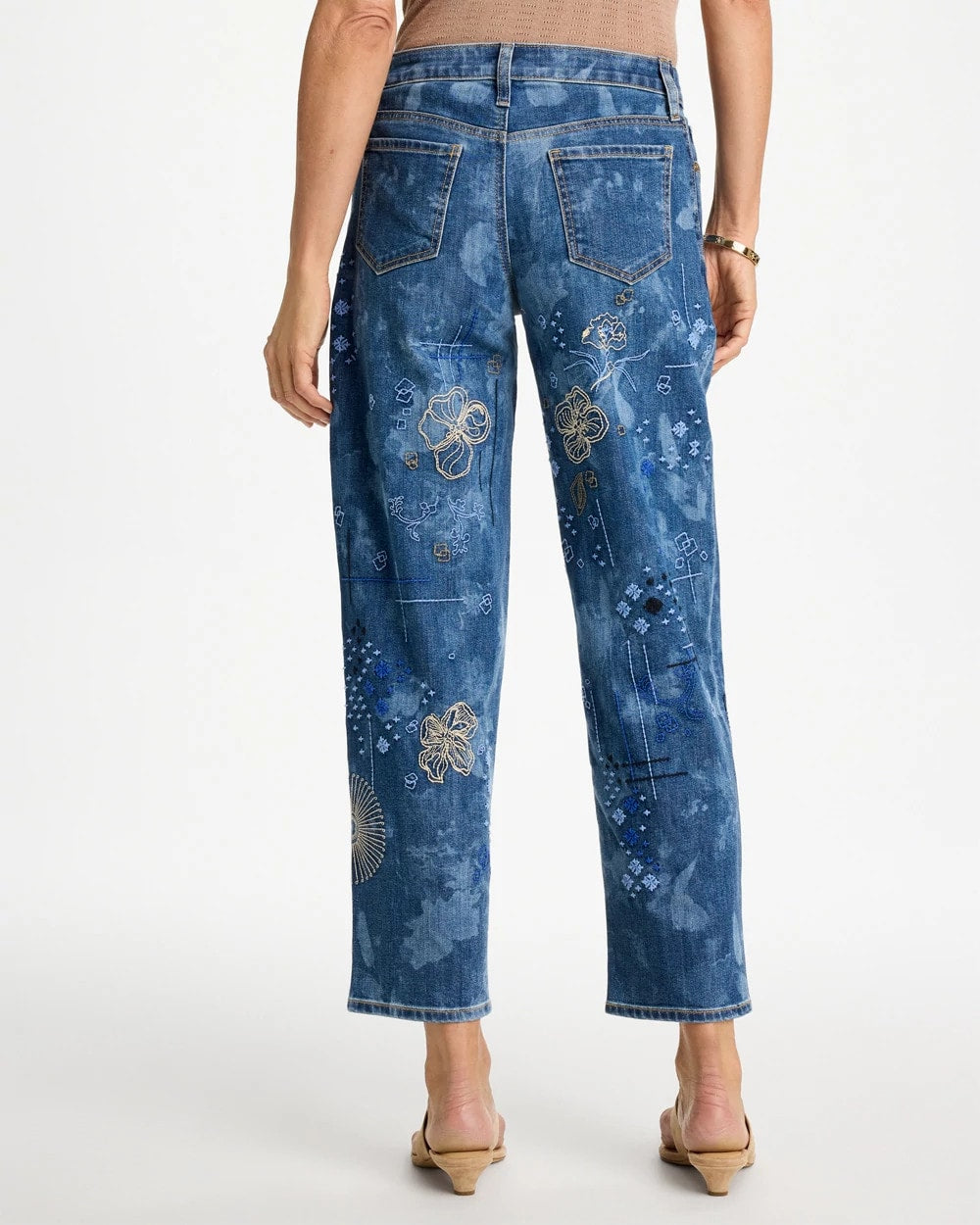 Chico's | Relaxed Embroidered Boyfriend Jean/ Daphne Indigo