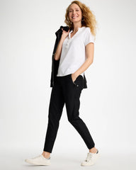Chico's | Zenergy® Seam Detail Stretch Pants/ Black