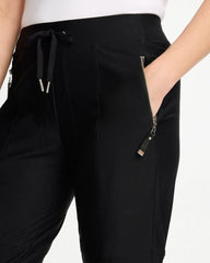 Chico's | Zenergy® Seam Detail Stretch Pants/ Black