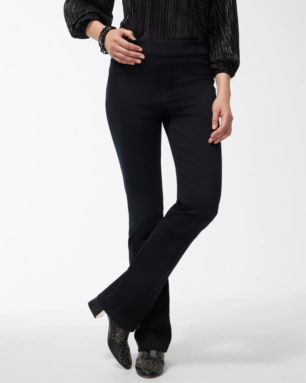 Chico's | Black Pull-on Bootcut Jeggings/ Black