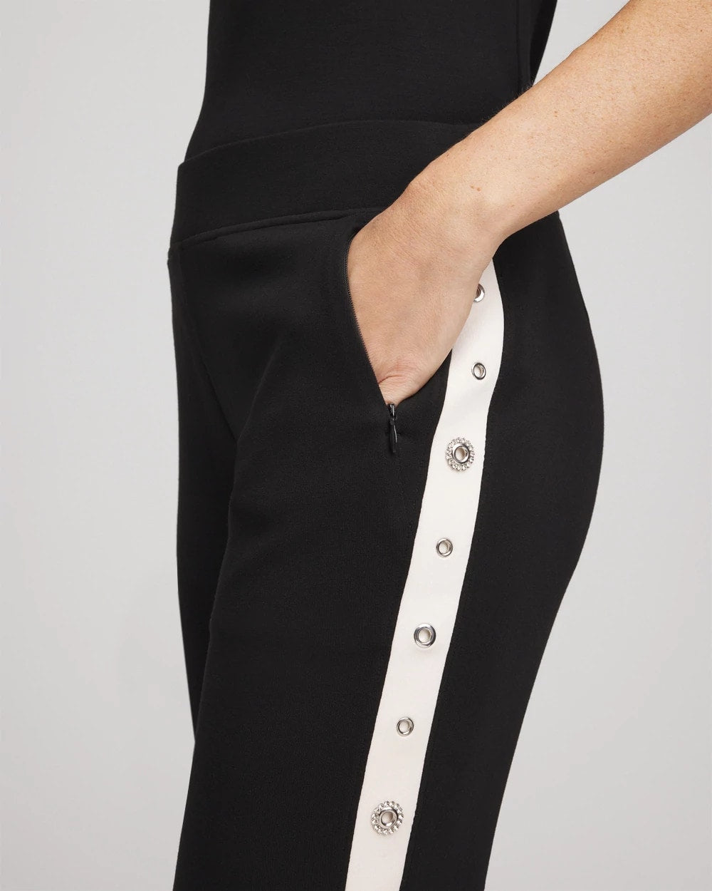 Chico's | Zenergy® Grommet Pants/ Black