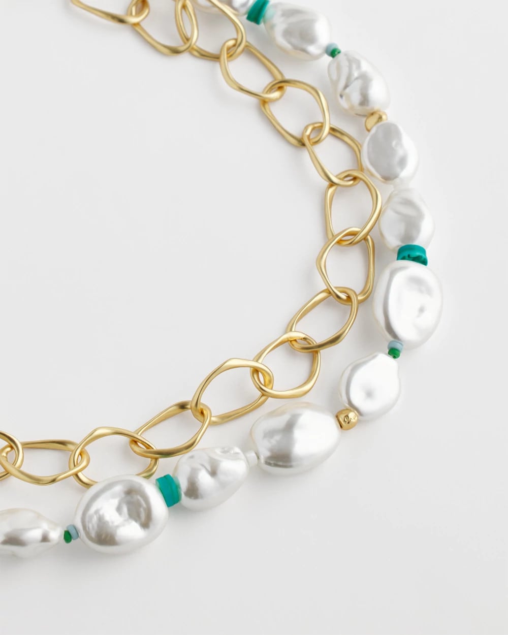 Chico's | Pearlescent Goldtone Collar Necklace/ Pearl