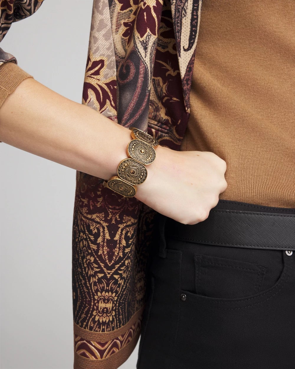 Chico's | Medallion Stretch Bracelet/ Gold