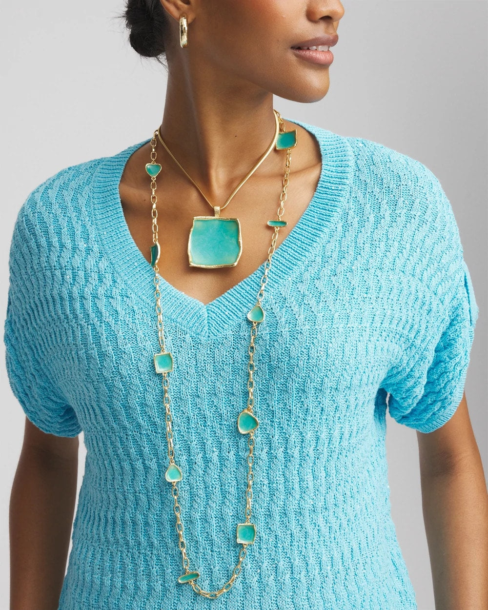 Chico's | Gold Tone Single-Strand Necklace/ Blue