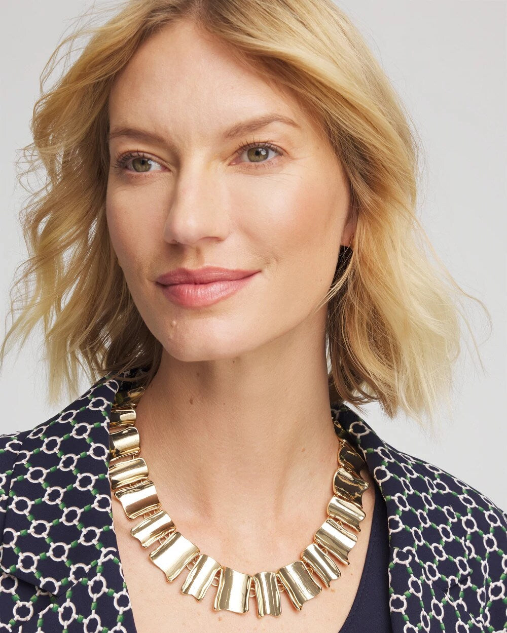 Chico's | Gold Wave Collar Necklace/ Gold