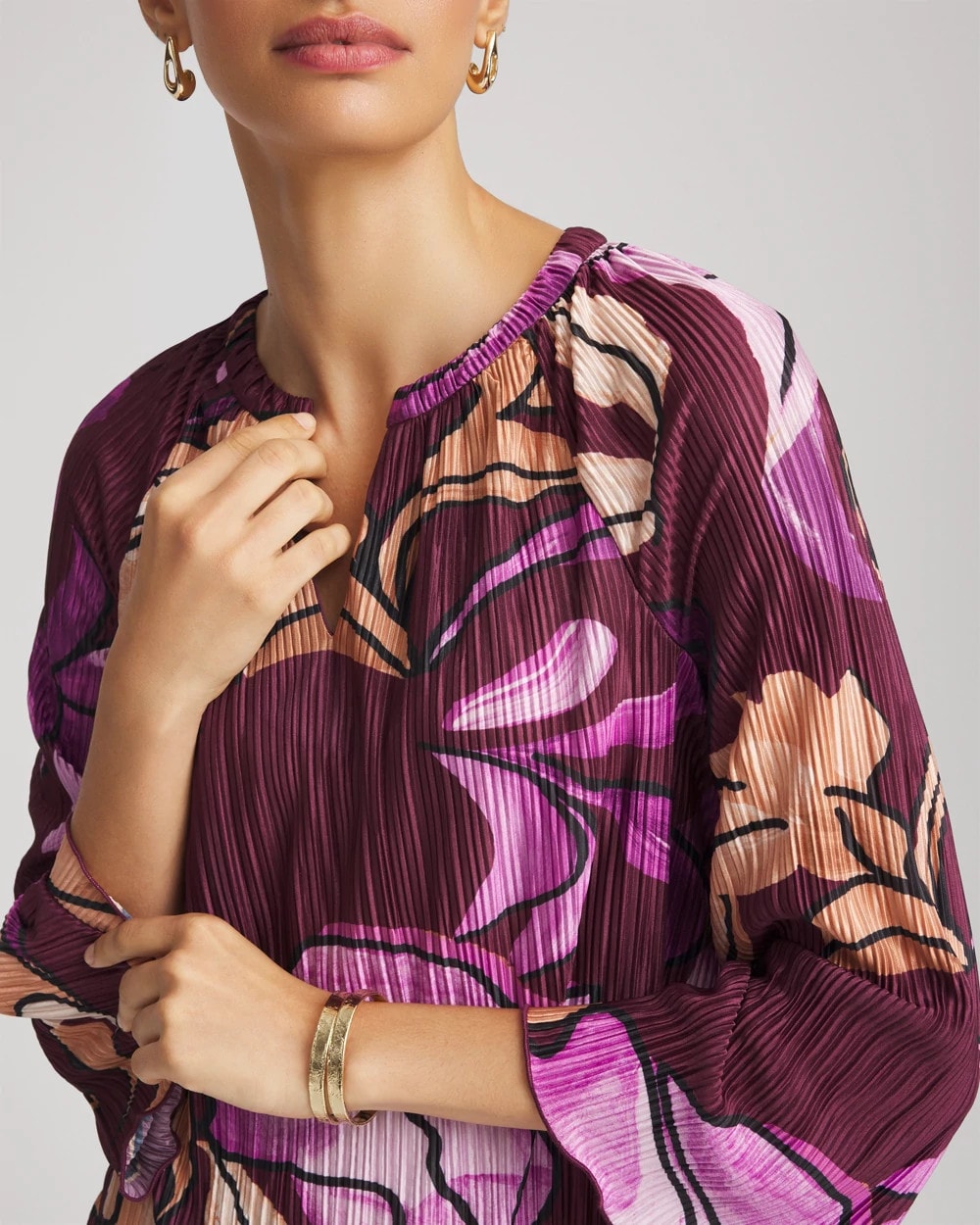 Chico's | Printed Pleated V-Neck Tee/ Deep Chianti
