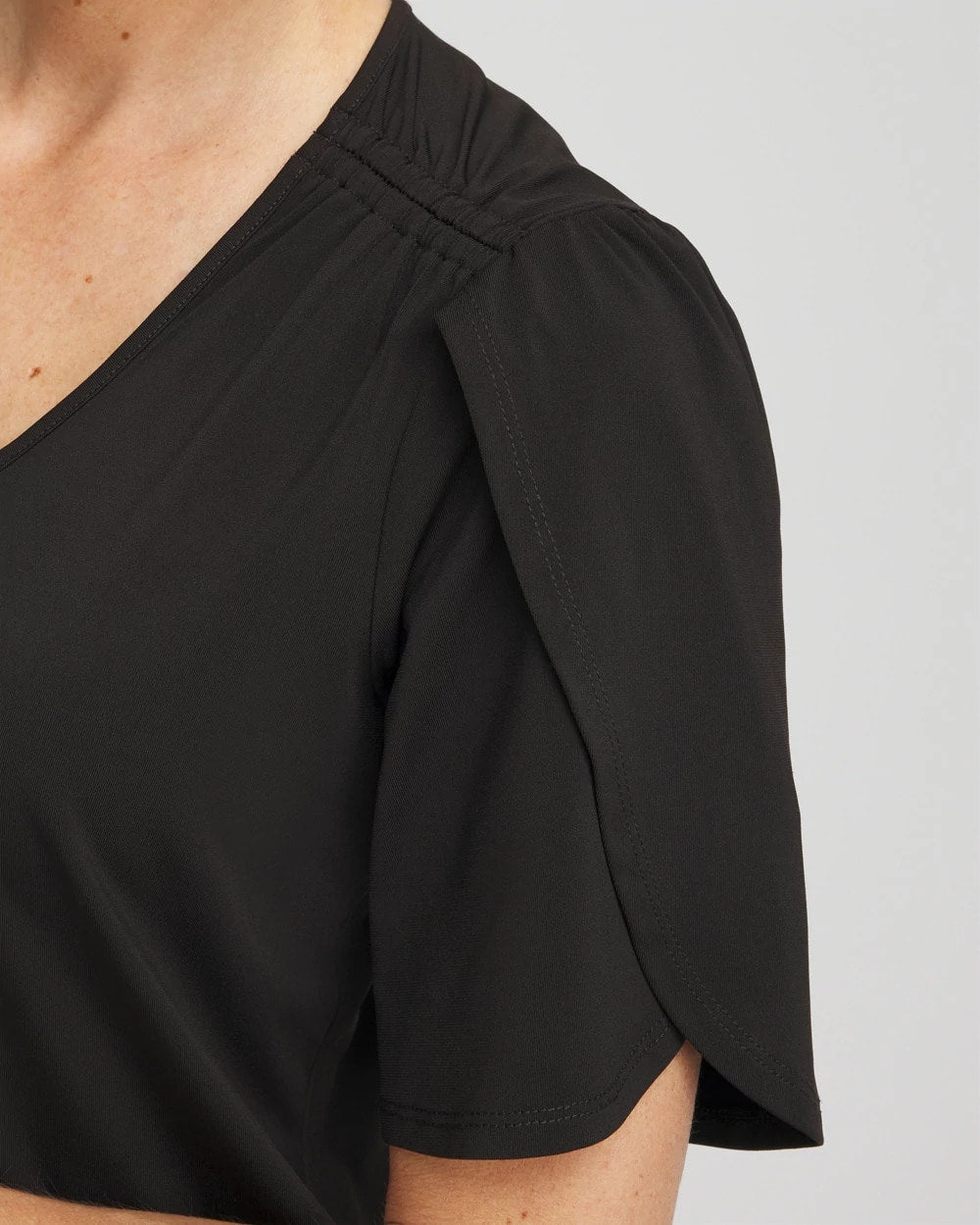 Chico's | Petal-Sleeve Voop Neck Tee/ Black