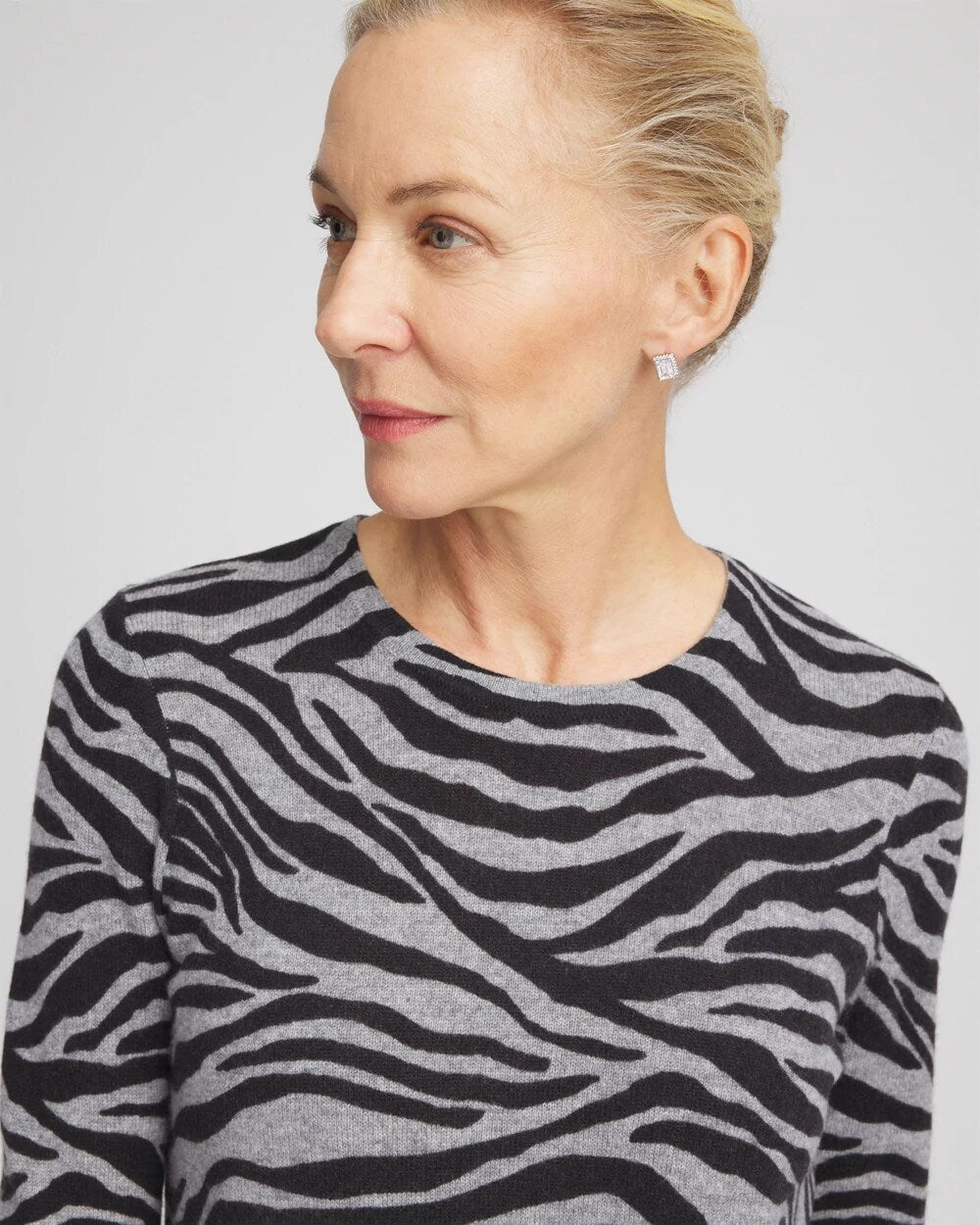Chico's | Cashmere Zebra Long-Sleeve Pullover Sweater/ Black