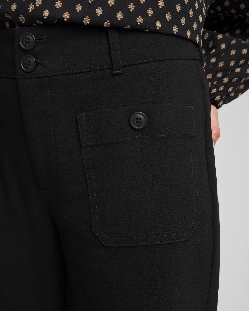 Chico's | Emme Four Pocket Straight Cropped Pants/ Black