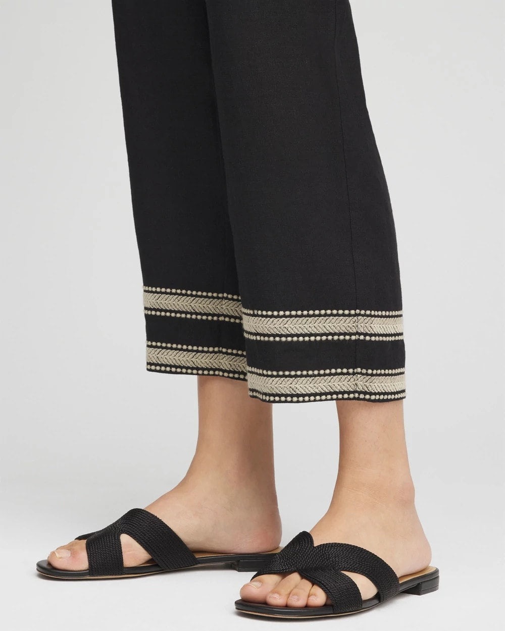 Chico's | Linen Elastic Waist Cropped Pants/ Black