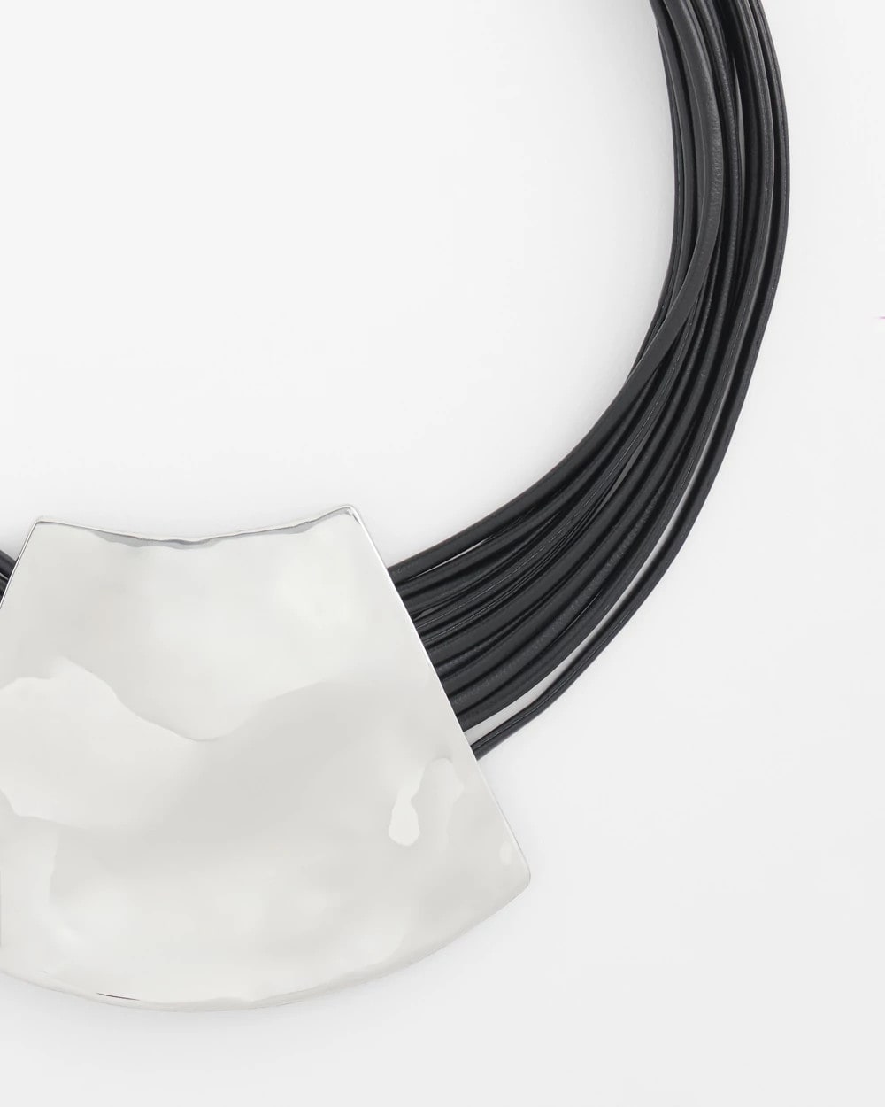 Chico's | Pendant Bib Necklace/ Black/Silver