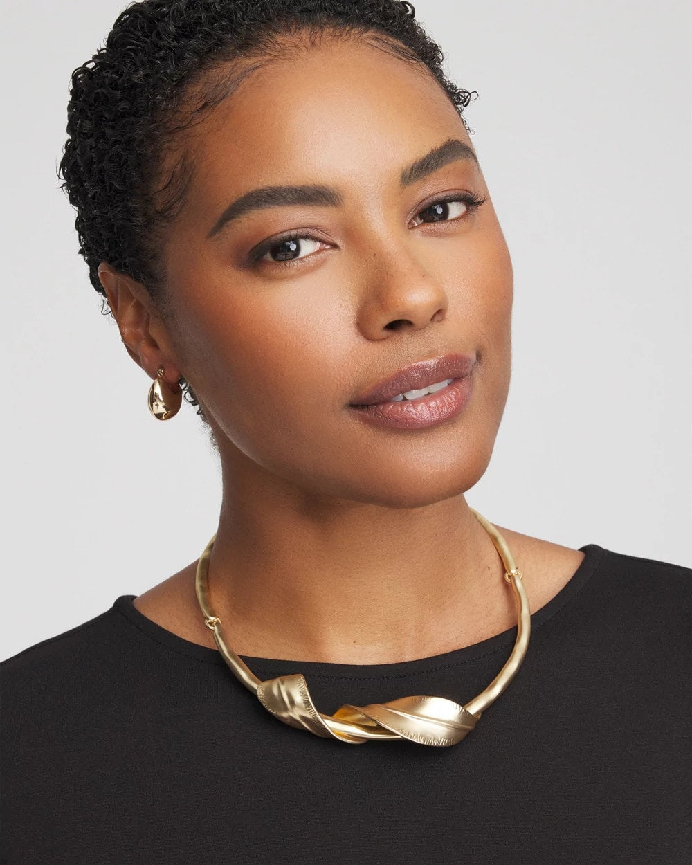 Chico's | Golden Leafy Collar Necklace/ Gold
